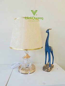 Đèn Bàn Trang Trí VQ18212